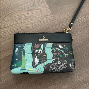 New York City Wristlet Spartina 449
9 x 6